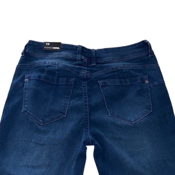 BOOTY lifting flare Jeans Size 13 - Picture 7 of 12